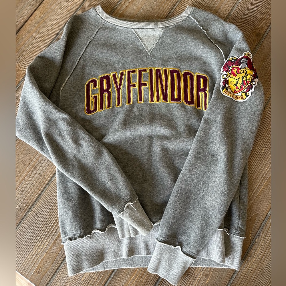 Harry Potter Gryffindor Crewneck Sweatshirt
